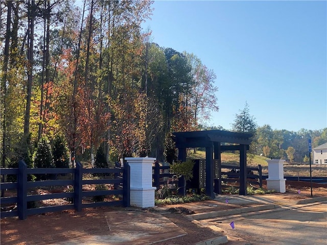 4678 Glore Rd SW, Mableton, GA 30126 - gate with fence