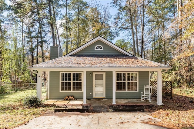 view of front of house featuring covered porch