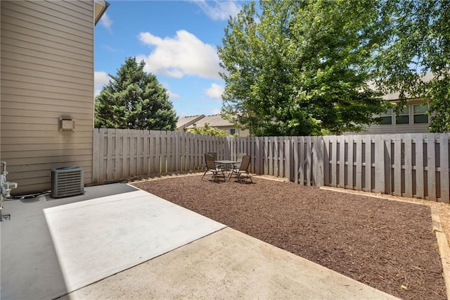 775 Duberry St, Alpharetta, GA 30004 - fenced backyard with a patio area, central AC, and outdoor dining area