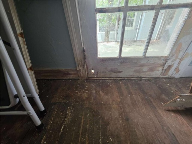 1435 Troupe St, Augusta, GA 30904 - detailed view of wood finished floors