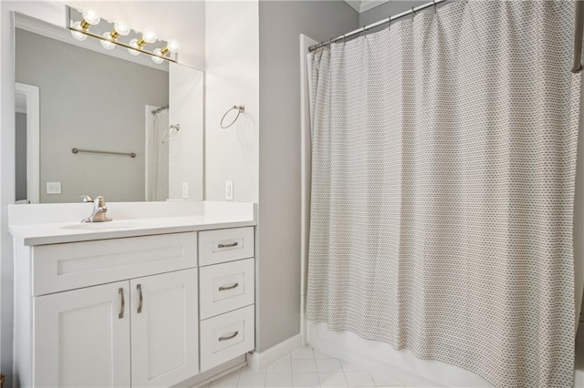 4555 Peachtree Dunwoody Rd, Sandy Springs, GA 30342 - full bathroom featuring tile patterned flooring, shower / bath combination with curtain, and vanity