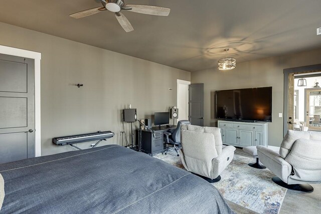 bedroom featuring ceiling fan