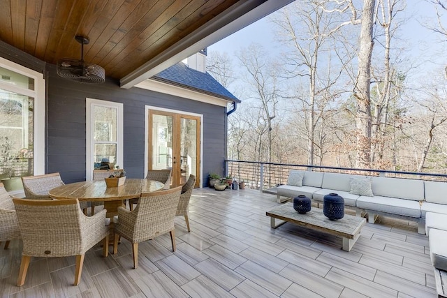 view of patio / terrace featuring an outdoor hangout area