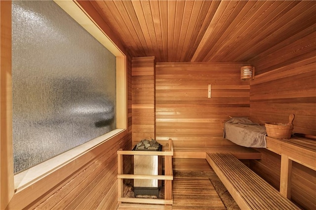 view of sauna / steam room