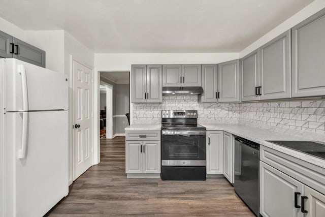 3910 Meeting St, Duluth, GA 30096 - kitchen featuring freestanding refrigerator, electric range, dishwasher, and gray cabinets