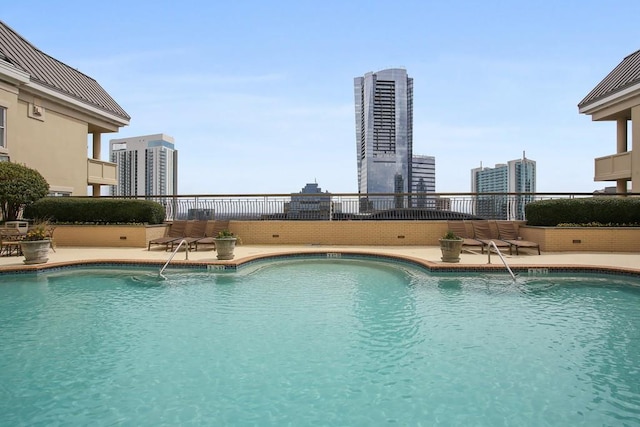 3334 Peachtree Rd NE Unit 101, Atlanta, GA 30326 - community pool with fence