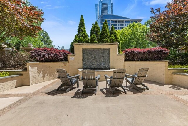 3334 Peachtree Rd NE Unit 101, Atlanta, GA 30326 - view of patio
