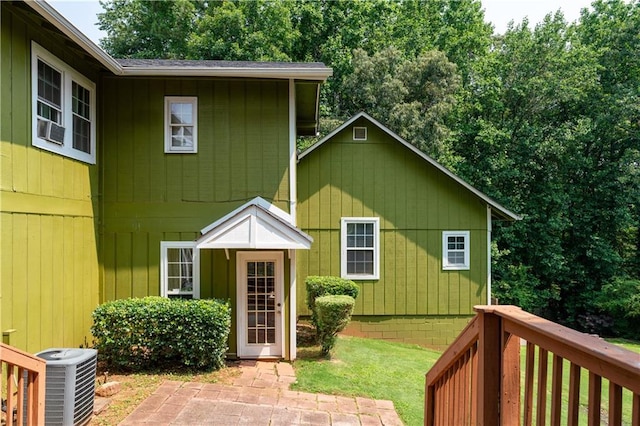 3778 Berdon Ln, Decatur, GA 30034 - back of property featuring central AC and a lawn