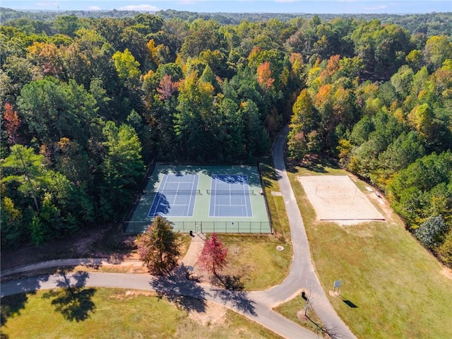 bird's eye view featuring a forest view