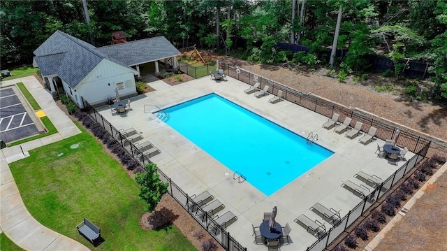 6270 Bracken Brown Dr, Alpharetta, GA 30004 - community pool featuring a patio area