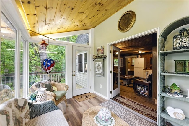 view of sunroom / solarium