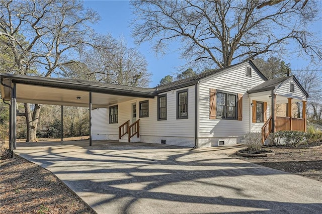 exterior space featuring a carport