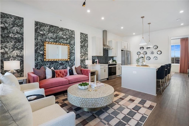 989 Bibbs Cir NW Unit 25, Atlanta, GA 30318 - living area featuring dark wood-type flooring and recessed lighting