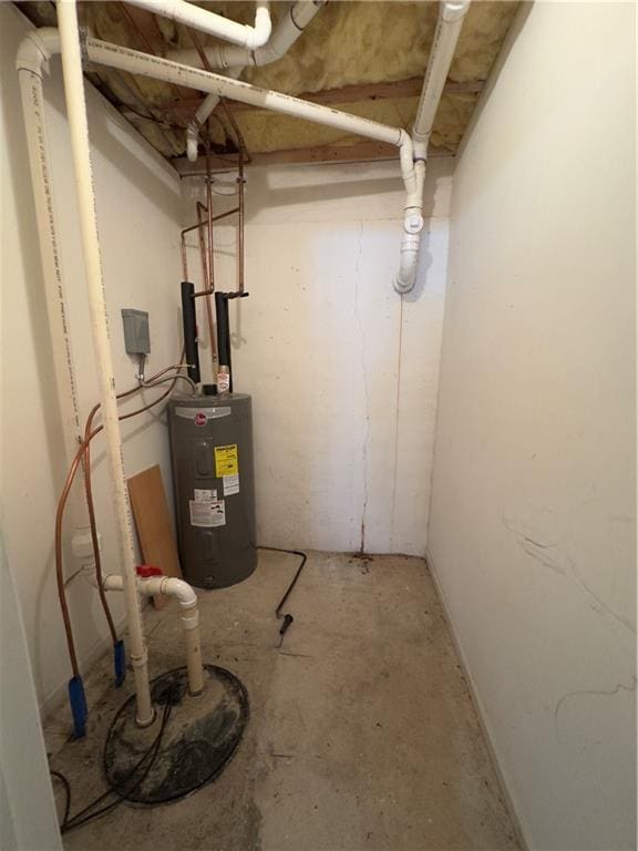 118 Pointe Cir, Dahlonega, GA 30533 - utilities featuring water heater