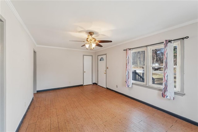 unfurnished room featuring light wood-type flooring, ceiling fan, and crown molding