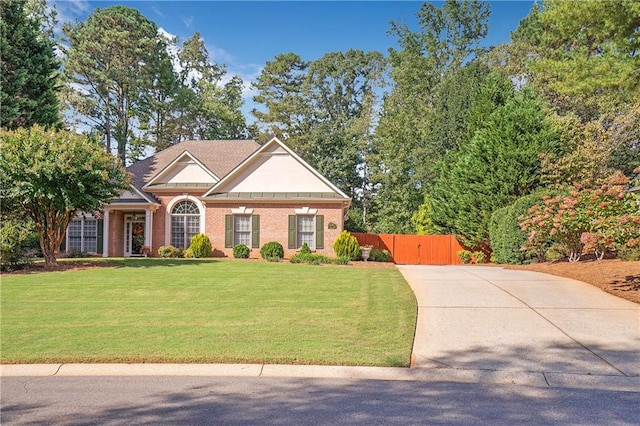 view of front of house with a front yard