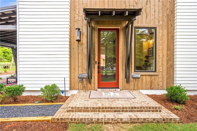 view of property entrance