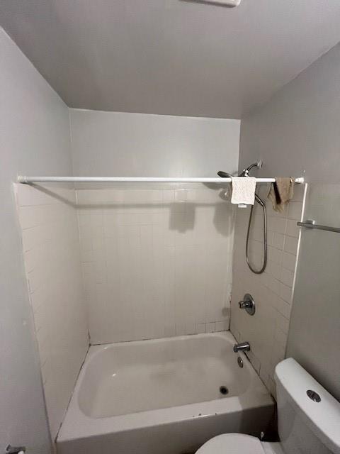 1566 Avon Ave SW, Atlanta, GA 30311 - bathroom featuring toilet and shower / bath combination