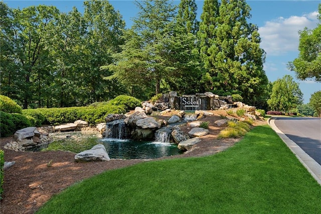 507 Bonneset Ct, Canton, GA 30114 - view of green lawn featuring a small pond