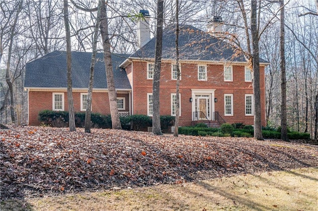 view of colonial inspired home