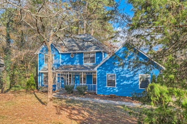 view of front of property featuring a porch