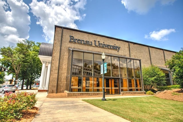 view of building exterior