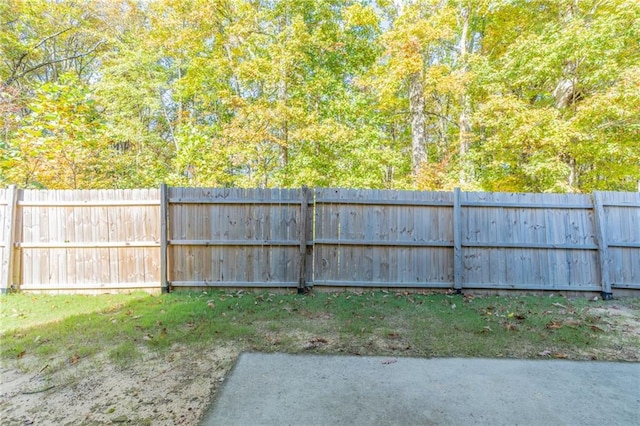 392 Dublin Way, Dallas, GA 30132 - view of yard featuring fence