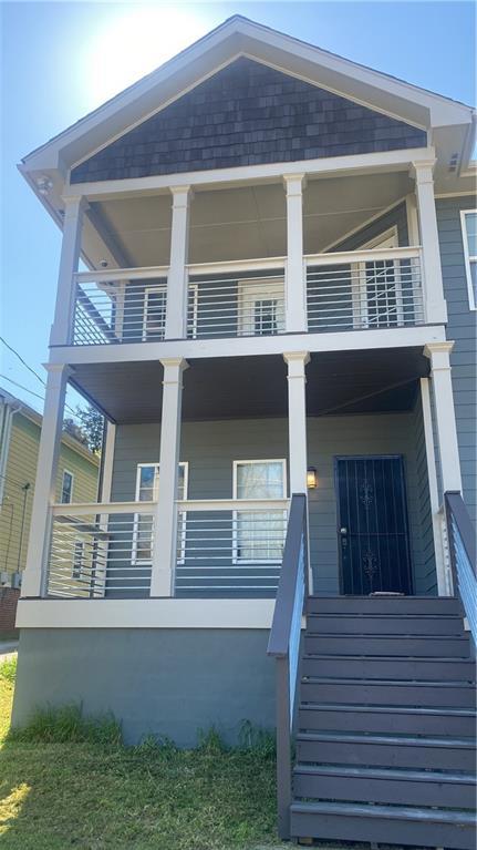 exterior space featuring a porch