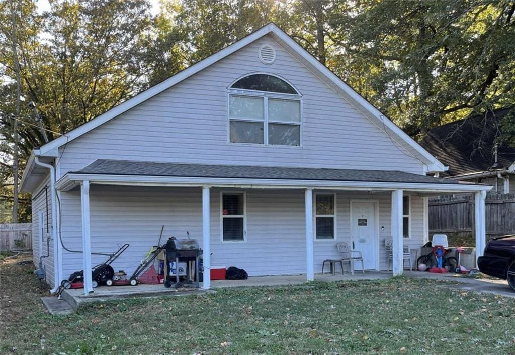 4004 Campbellton Rd, Atlanta, GA 30331 - rear view of property featuring covered porch