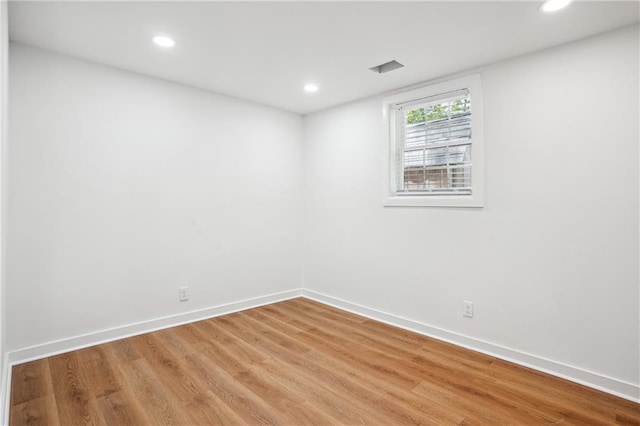 3455 Broxton Mill Way, Snellville, GA 30039 - unfurnished room with recessed lighting, light wood finished floors, and baseboards