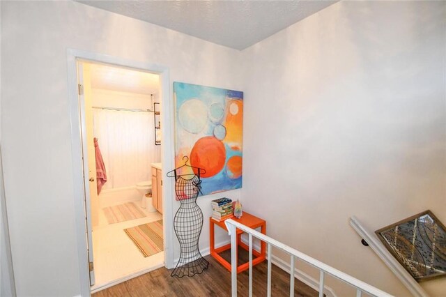 1235 Riverside Dr Unit H3, Gainesville, GA 30501 - hall featuring wood finished floors and baseboards