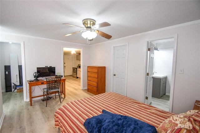 1235 Riverside Dr Unit H3, Gainesville, GA 30501 - bedroom featuring light wood-style floors, ornamental molding, baseboards, and ensuite bathroom