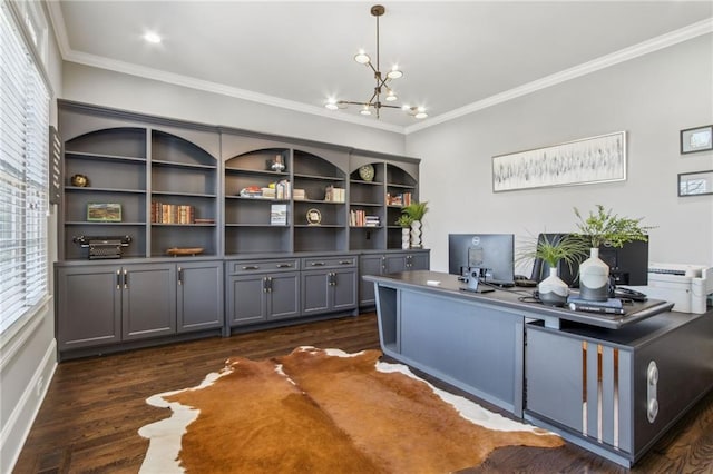 office area featuring crown molding, dark wood-style flooring, and a chandelier