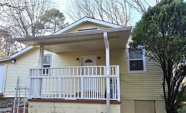 view of front of house with a porch