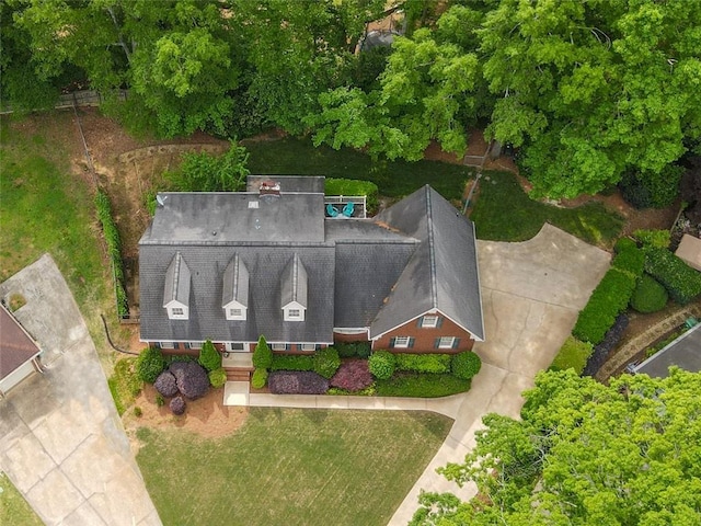 aerial view of property and surrounding area