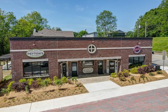 5587 Spring St, Flowery Branch, GA 30542 - view of property