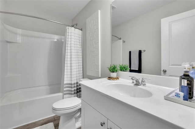 1969 Lanier Harbor Pt, Buford, GA 30518 - bathroom featuring vanity, shower / bath combination with curtain, and wood finished floors