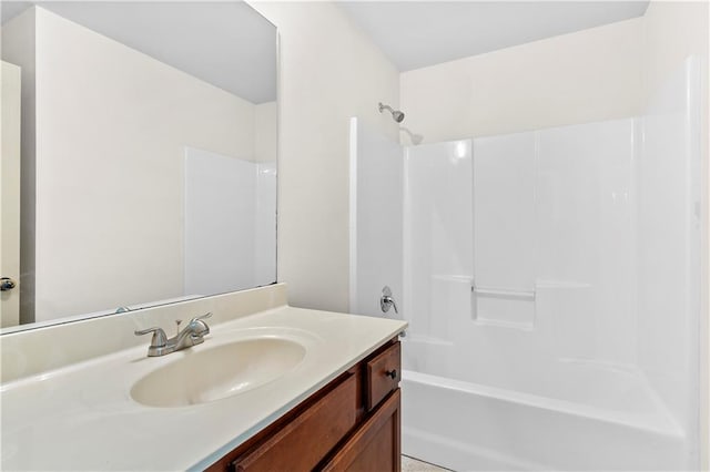 1492 Station Ridge Ct, Lawrenceville, GA 30045 - full bathroom featuring vanity and  shower combination