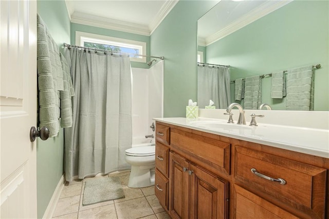 full bath with crown molding, toilet, vanity, and shower / bath combo