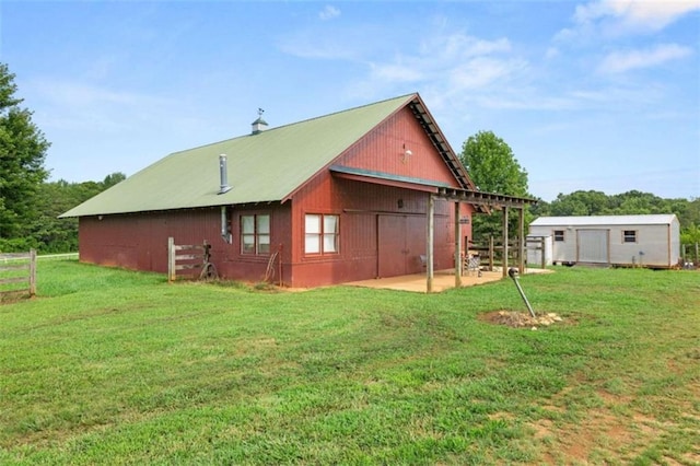 exterior space with a yard