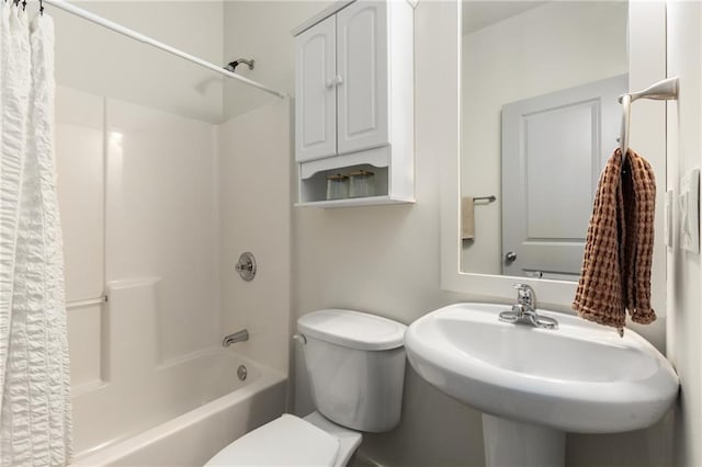 616 Angier Ave NE Unit 4, Atlanta, GA 30308 - full bathroom with shower / bath combo with shower curtain and toilet