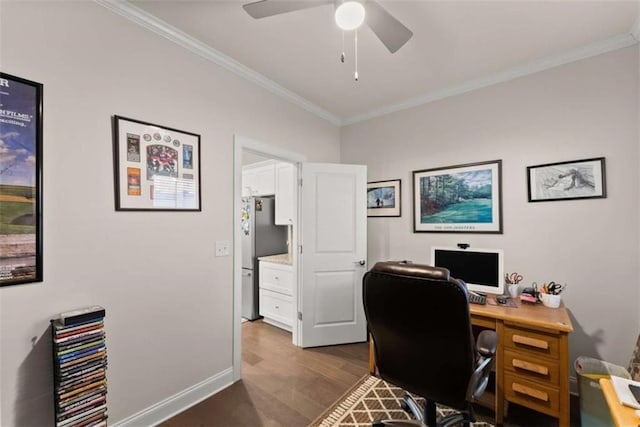 home office with dark wood-style flooring, ornamental molding, baseboards, and ceiling fan