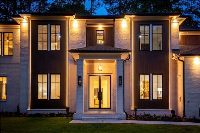 942 Fairfield, Marietta, GA 30068 - entrance to property featuring brick siding and a yard
