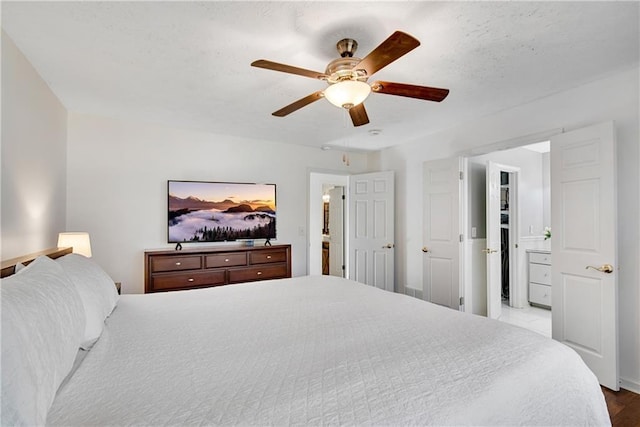 bedroom featuring ceiling fan