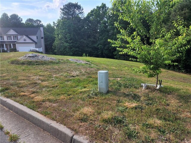 56 Creekside Pt, Hiram, GA 30141