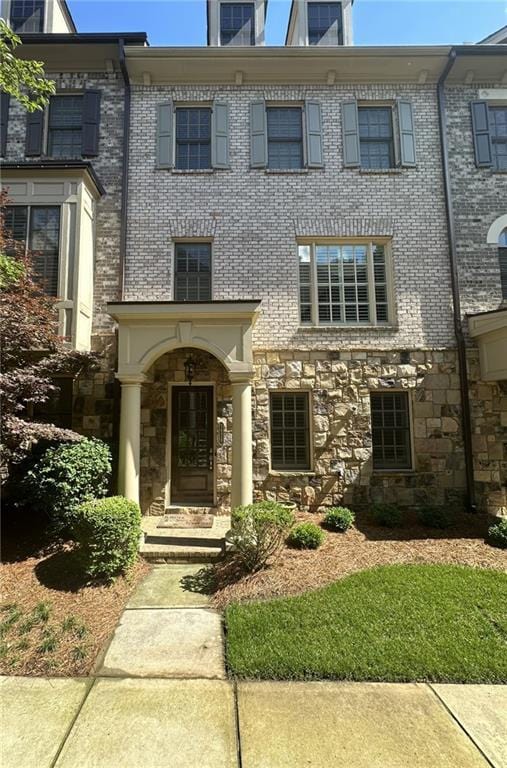 view of townhome / multi-family property