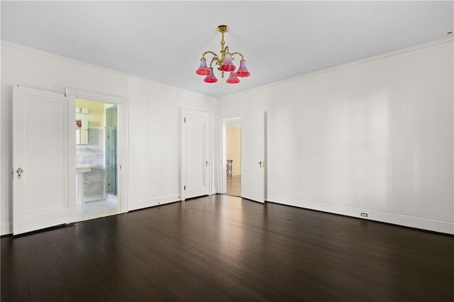 401 Peachtree Battle Ave NW, Atlanta, GA 30305 - unfurnished room with a chandelier, wood finished floors, baseboards, and crown molding