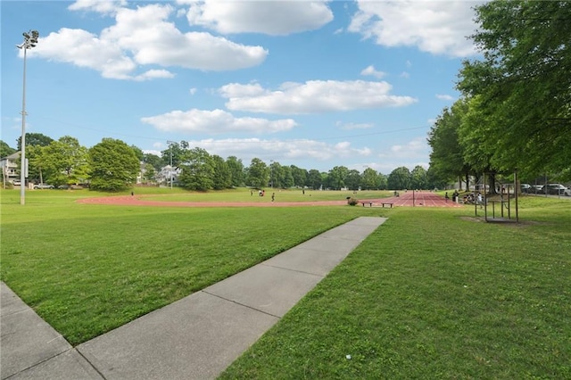 218 S Ave SE, Atlanta, GA 30315 - view of home's community with a yard