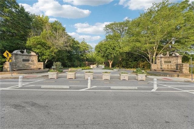 218 S Ave SE, Atlanta, GA 30315 - view of parking / parking lot with view of scattered trees