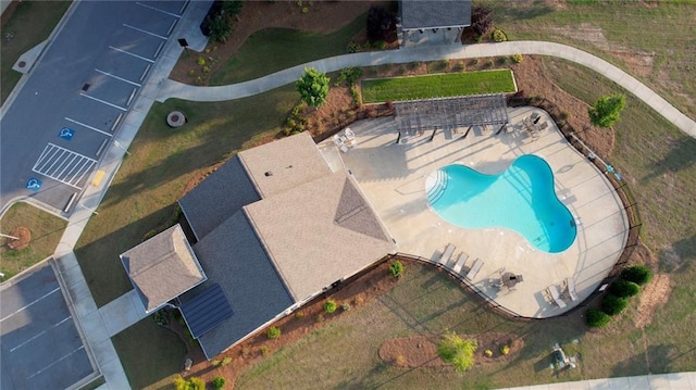2929 Rambler Dr, Loganville, GA 30052 - drone / aerial view of a pool